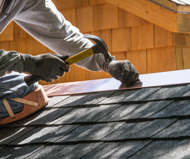 Quick and Trustworthy Emergency Roof Repair Services in Des Peres, MO